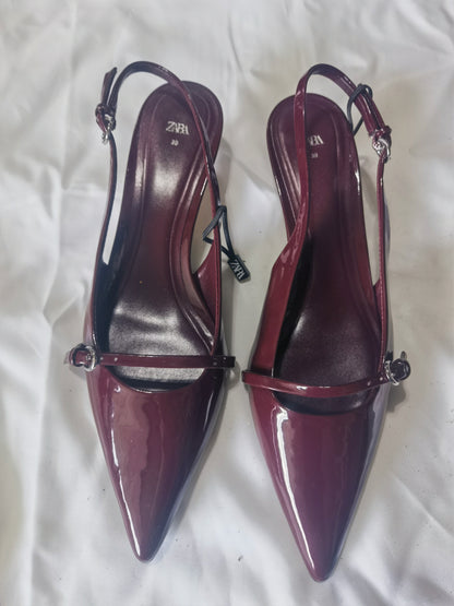 BUCKLE SLINGBACK SHOES  Size 39