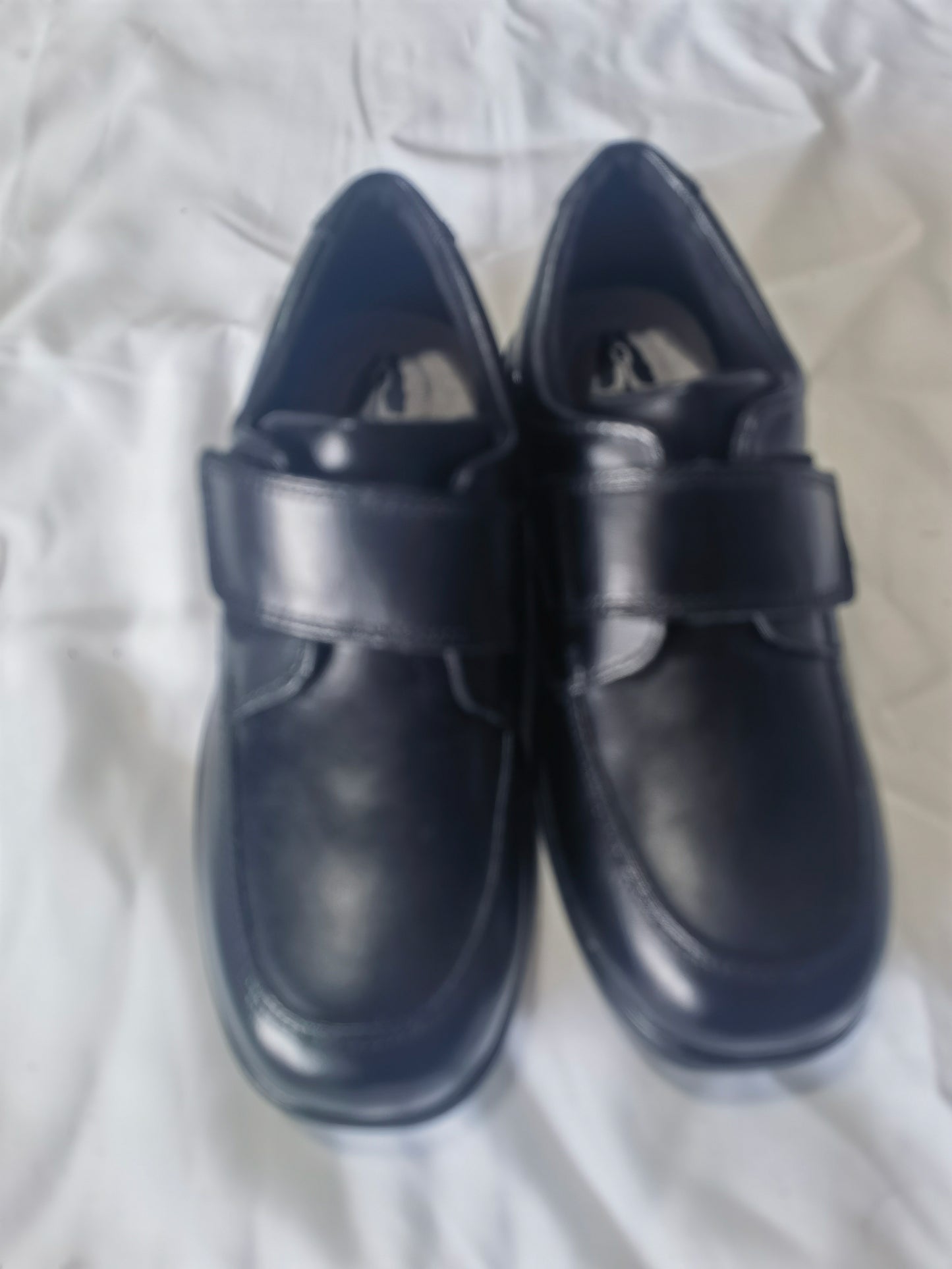 Women's LEATHER SHOES  size 2.5M