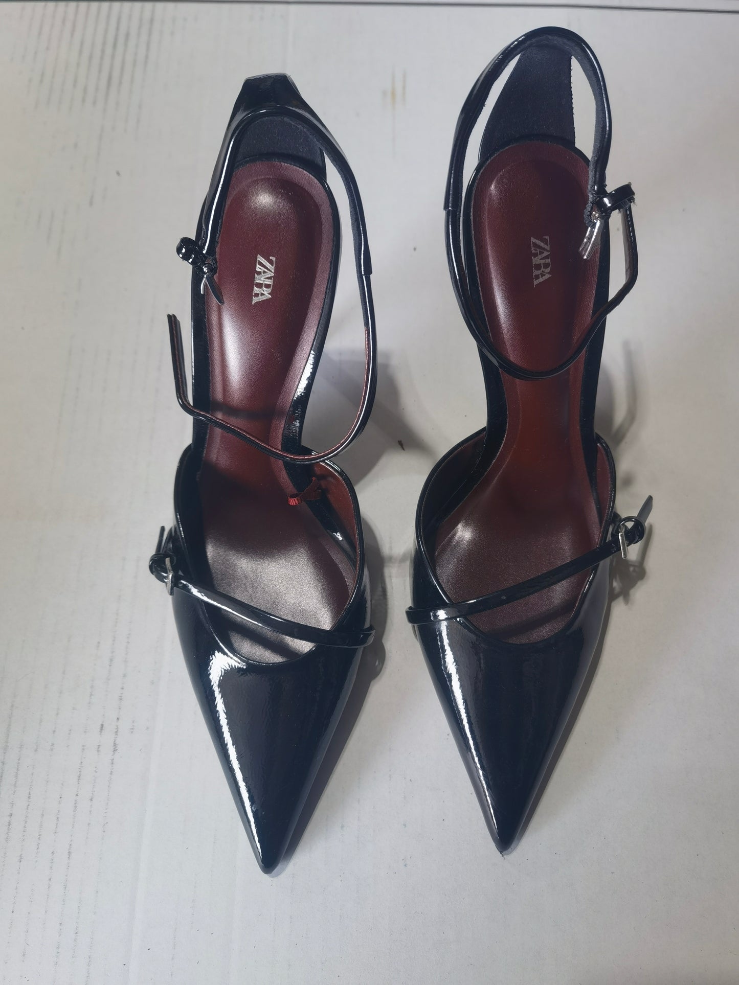 ANKLE STRAP BUCKLE HEELS size 40