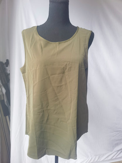 Cami Tank Tops for Women Sleeveless V Neck Lightweight Solid Beach Summer Blouses Tanks Loose Comfort Tees Size M