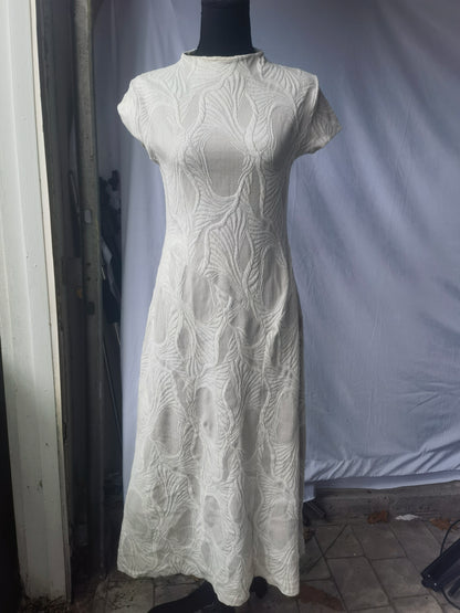 ZARA Women's White  SHORT SLEEVE ROUND NECK MIDI DRESS Size S