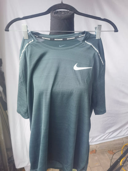 NIKE Men's M Nk Dry Miler Top Ls Long Sleeved T-Shirt size no