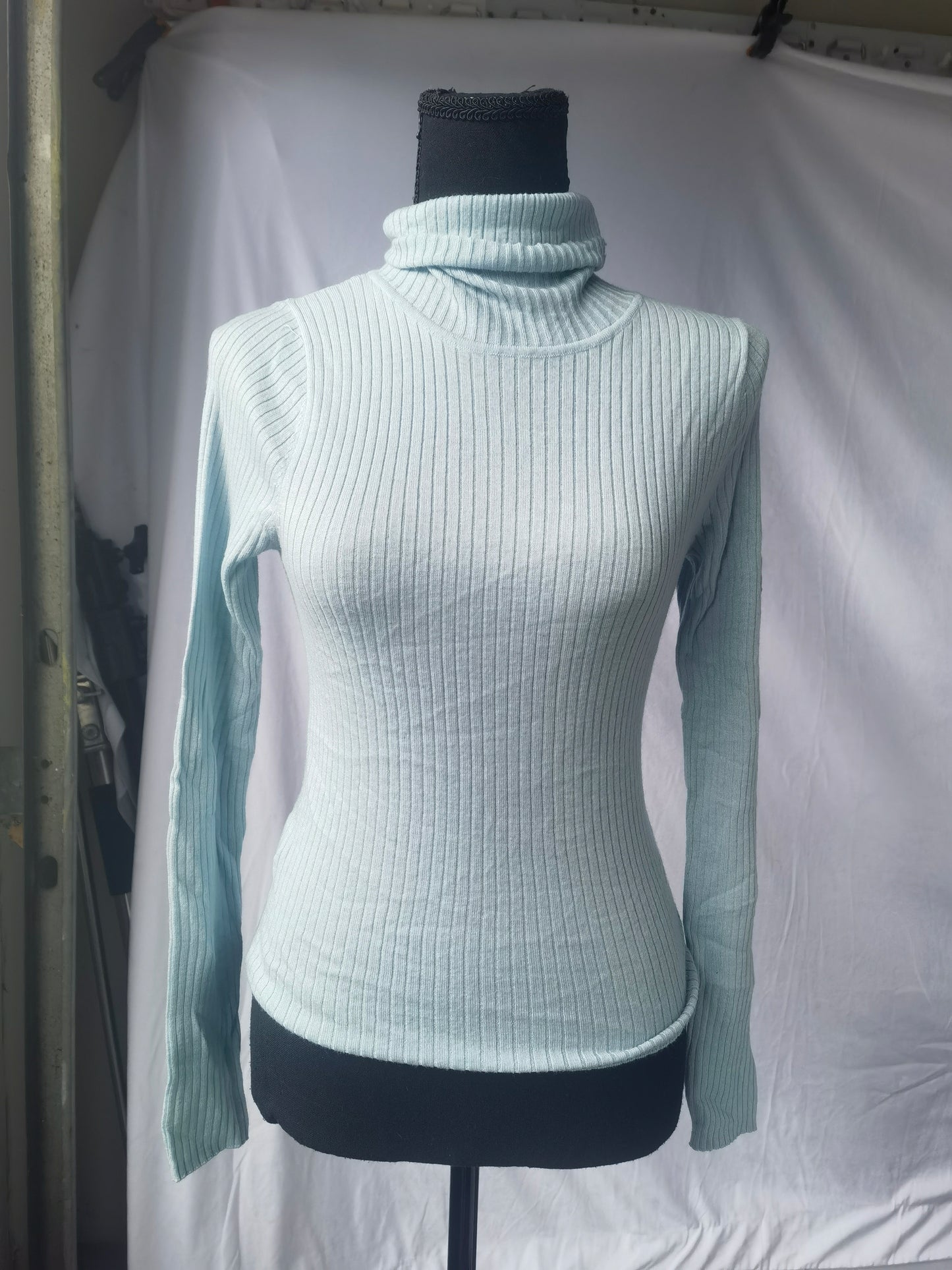 MANGO Fine-Knit Turtleneck Sweater size S