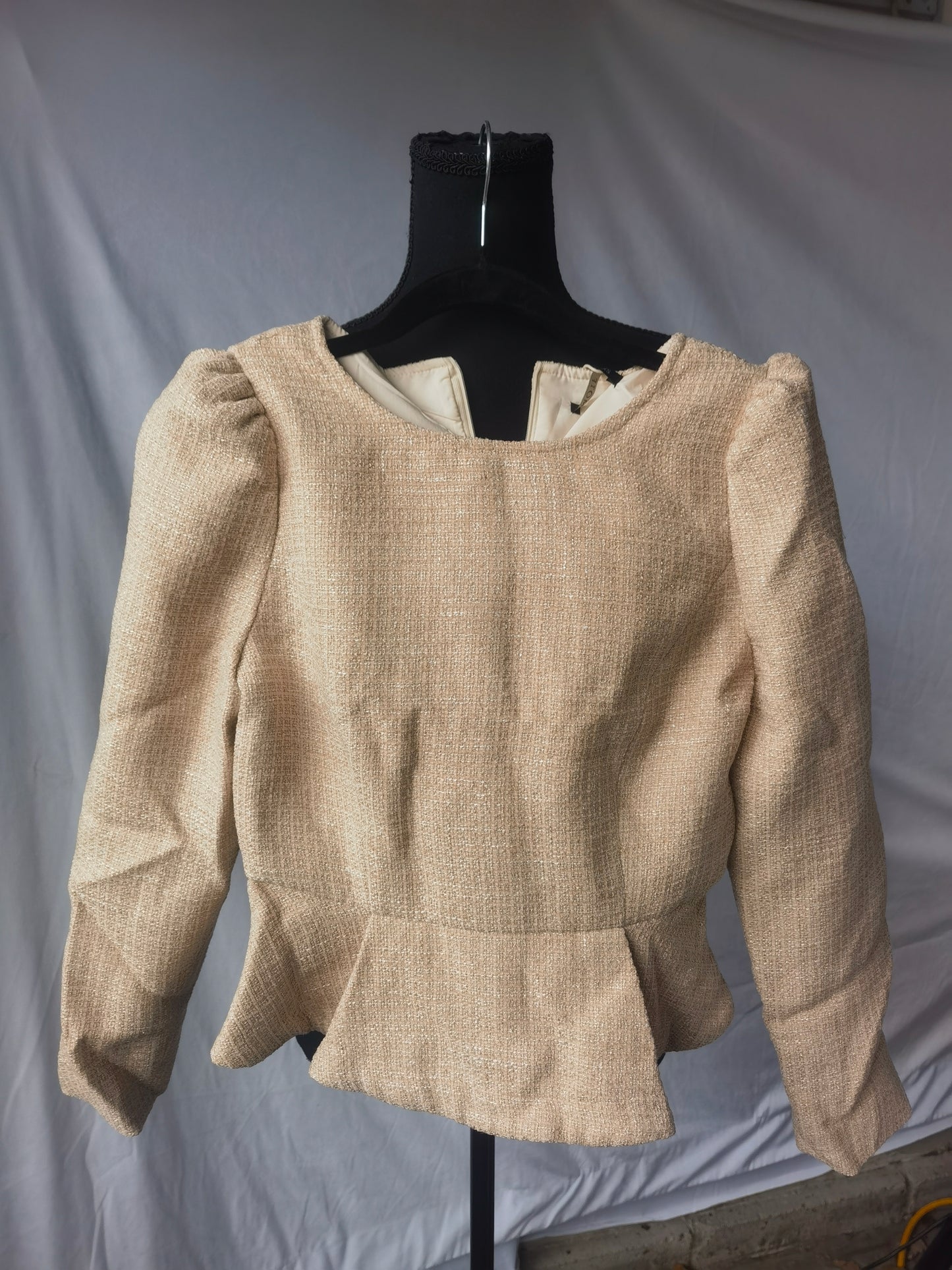 SHEIN Frenchy Women's Solid Button Back Puff Sleeve Ruffle Hem Shirt Size XS