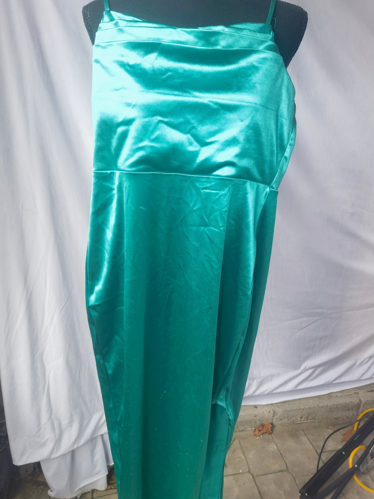 SHEIN Women'sCrisscross Backless Split Thigh Satin Cami  turquoise thin strap high slit drape satin long skirt size S