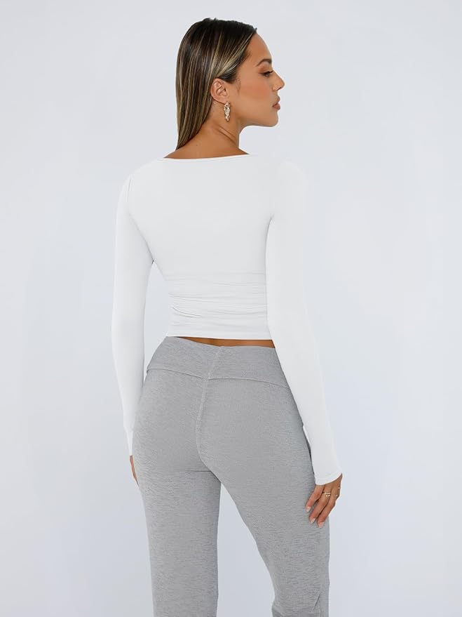 Trendy Queen Womens Long Sleeve Shirts Crop Tops Square Neck Going Out Basics Tees Y2K Winter ClothesSize S