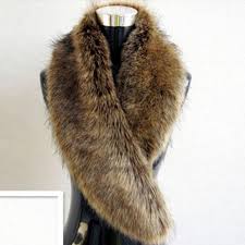 Women's Cashmere Faux Fur Collar