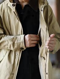 Cole Haan Men's Classic 29" Hooded City Rain Jacket Size 11/12