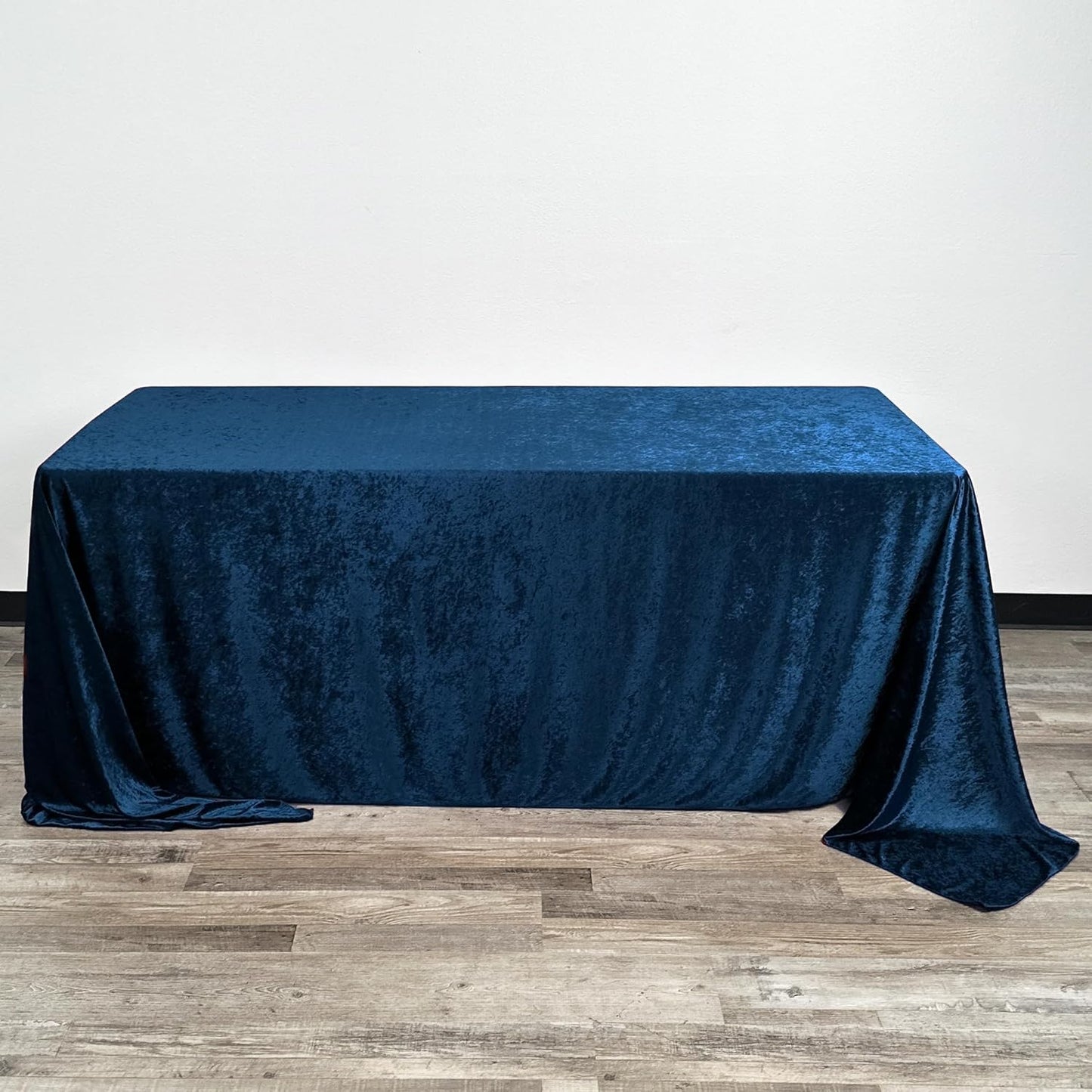 YOUR CHAIR COVERS - 90 x 132 Inch Rectangular Crushed Velvet Tablecloth for 6 ft. Rectangular Tables Wedding, Party, Dining, Banquet and Events - Navy Blue
