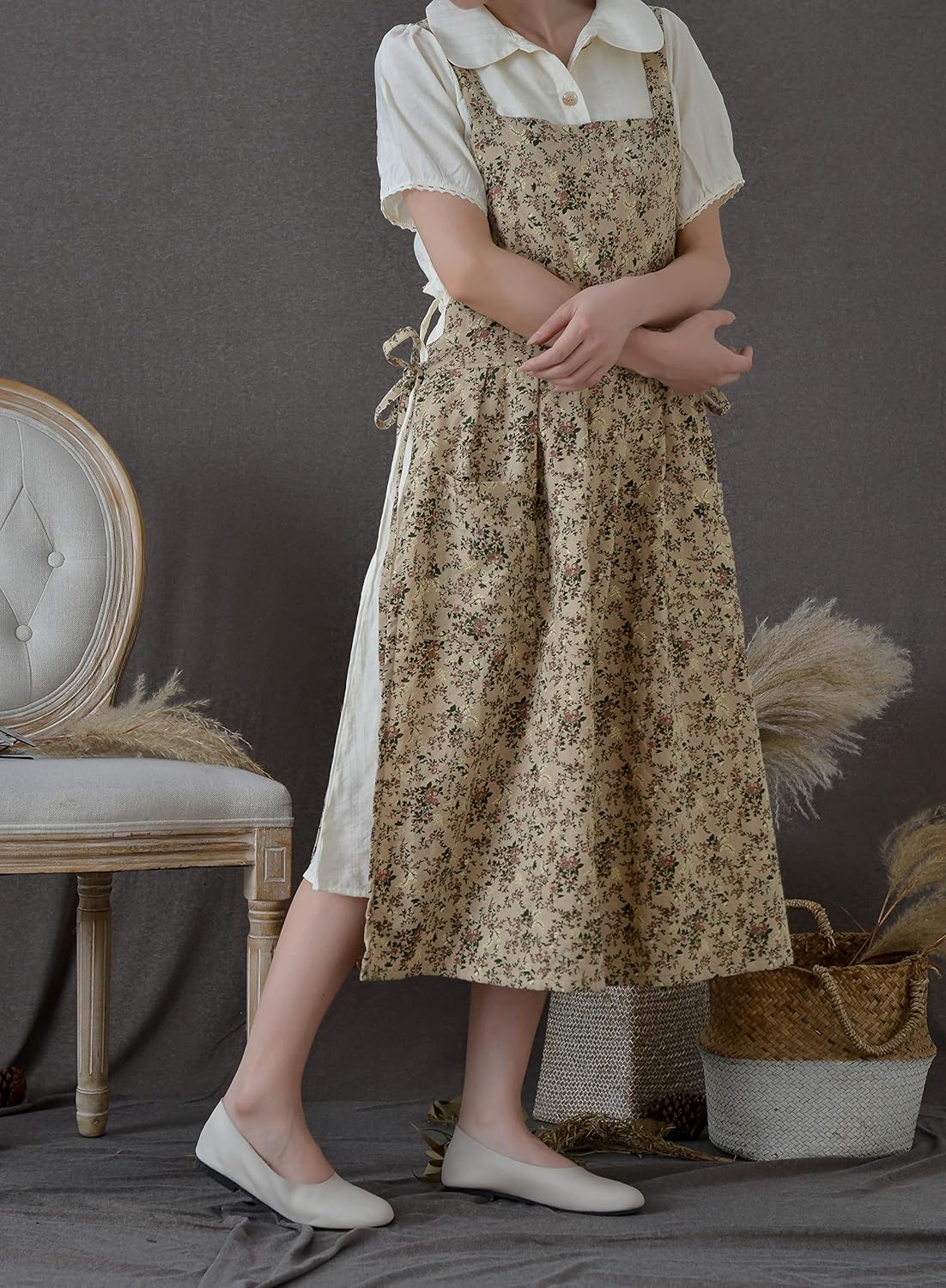Pinafore Apron Dress，Japanese Cotton Linen Cross Back Apron for Women with Pockets，Pinafore Dress with Waist Ties (Brown flower) didn't find size on picture
