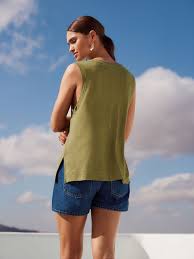 Cami Tank Tops for Women Sleeveless V Neck Lightweight Solid Beach Summer Blouses Tanks Loose Comfort Tees Size M