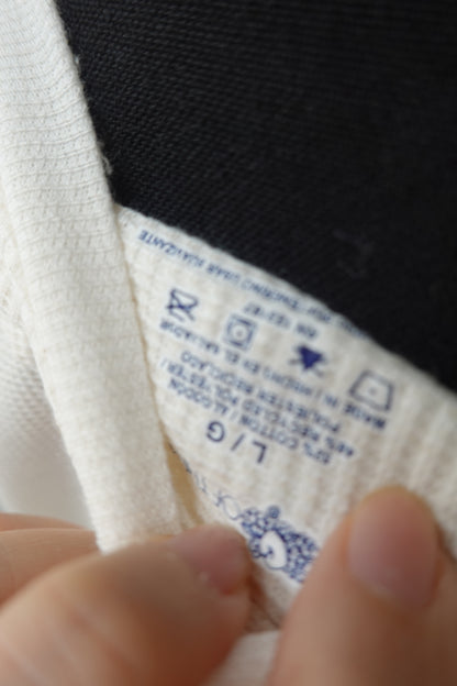 FRUIT OF THE LOOM Men’s White Checkered Long Sleeve Shirt – Size L