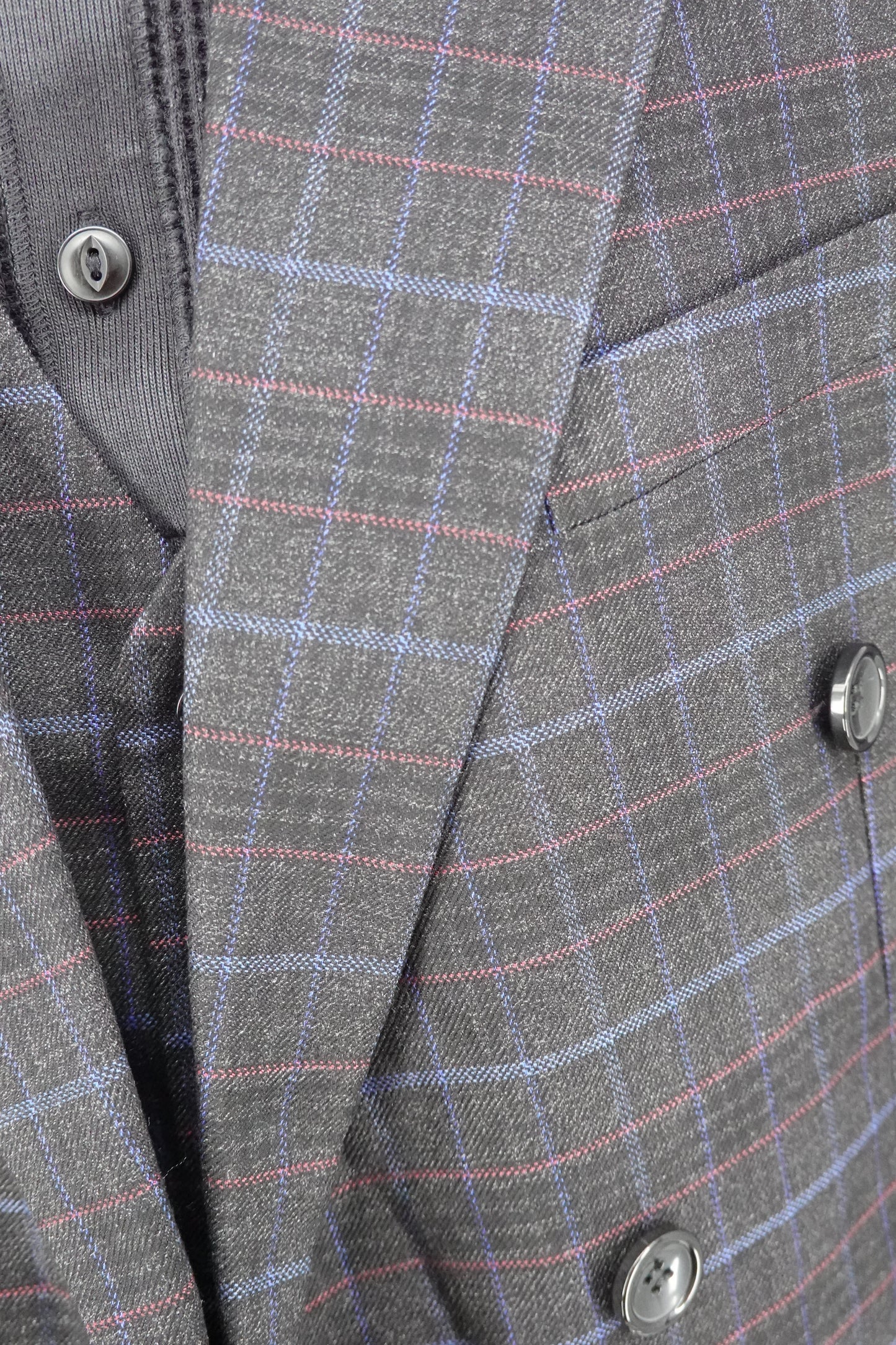 Men’s Black Plaid Suit Set with Vest – Size M        MS-C-0028