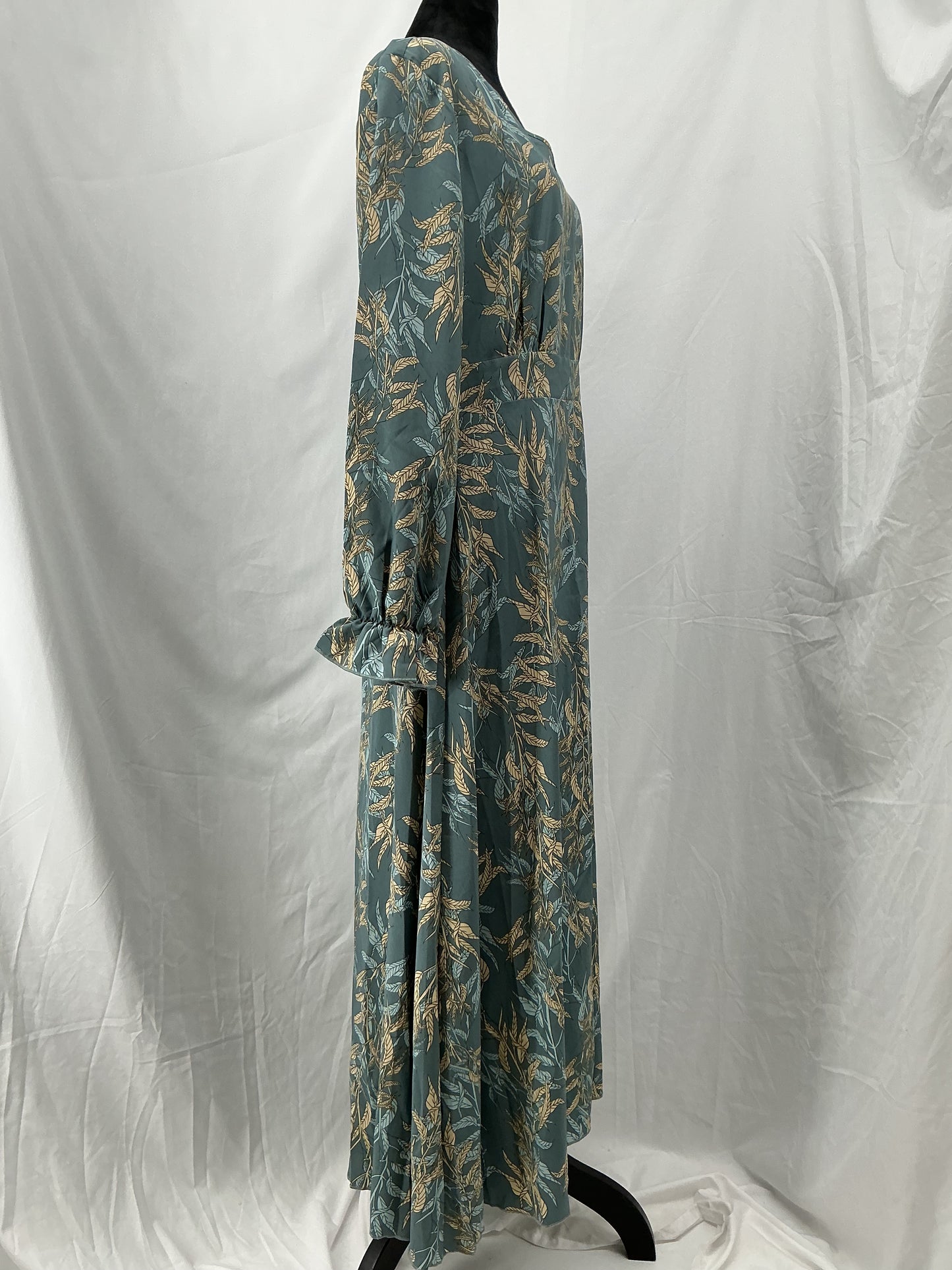 SHEIN Blue Long Sleeves Nightdress with Leaf pattern - Size L