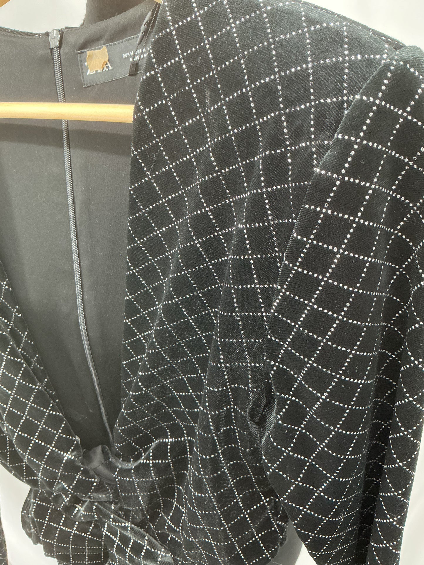 ZARA Black Patterned Dress Size M