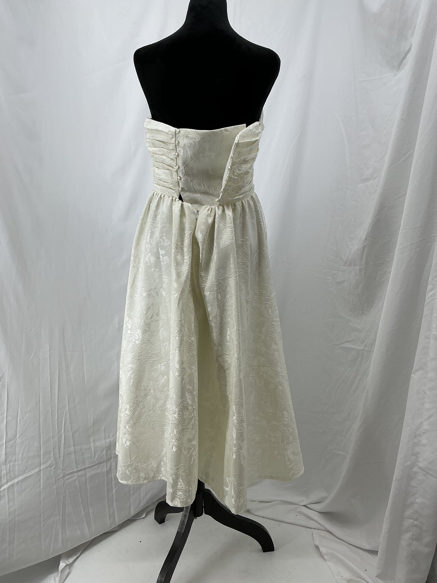 White Strapless Dress Size 8