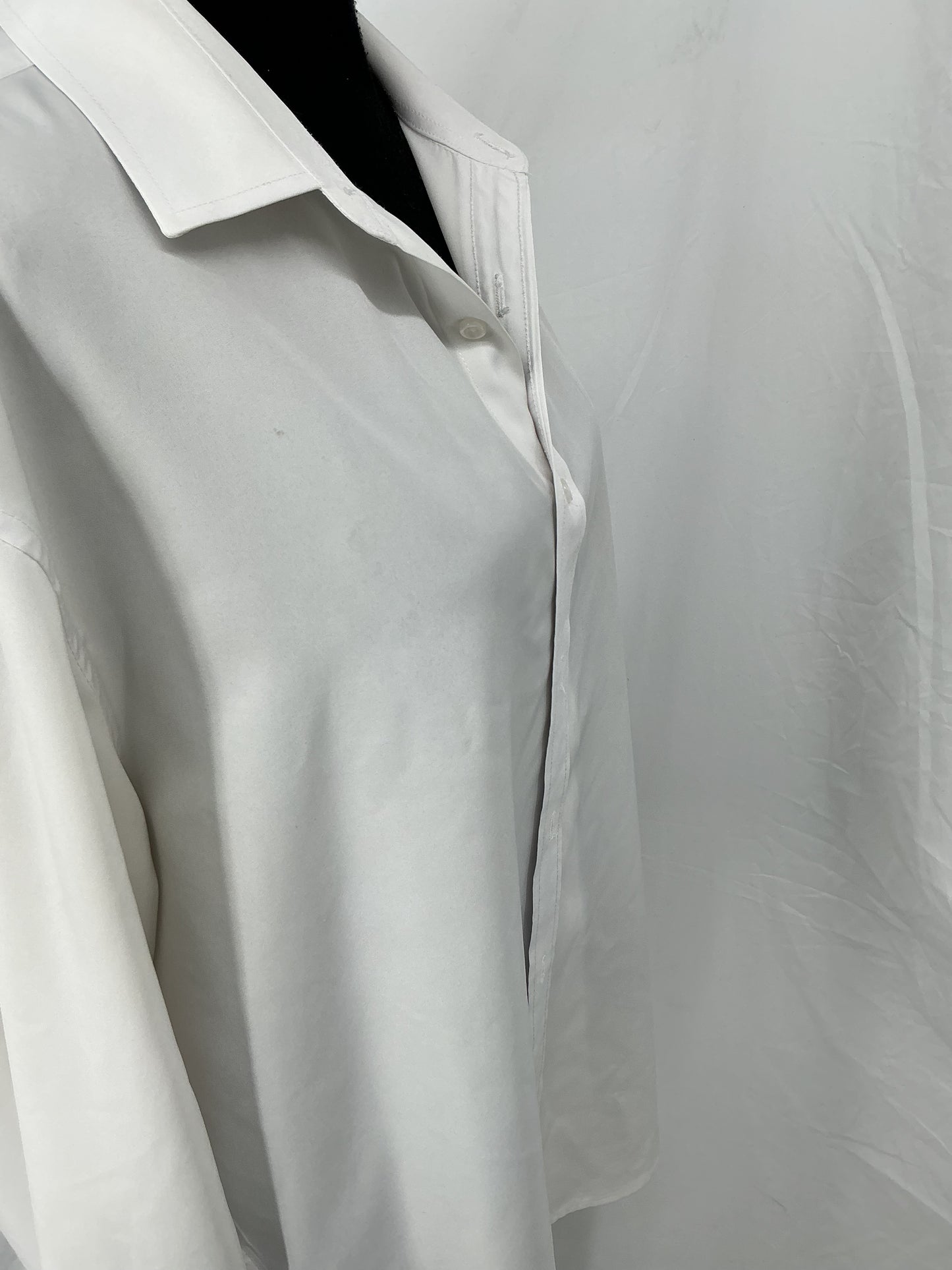 White Button-up Shirt Size L