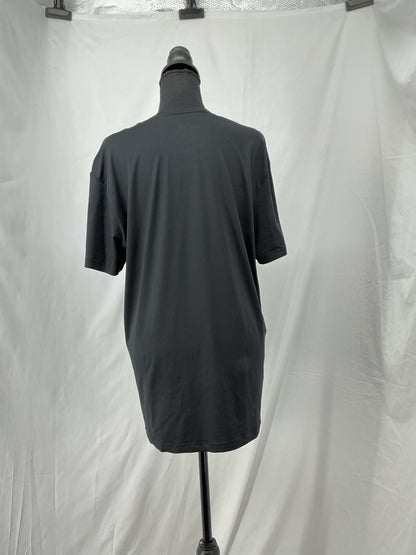 Black T-shirt Size L