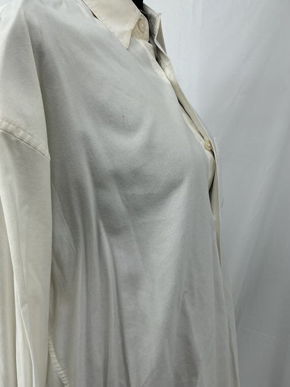 H&M White Button-up Shirt Size M