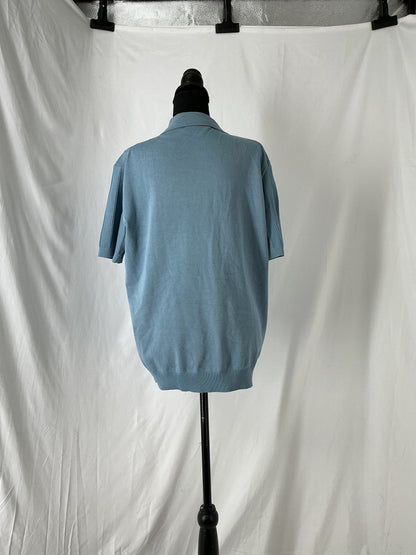 PJ Paul Jones Light Blue sweater T-shirt Size M