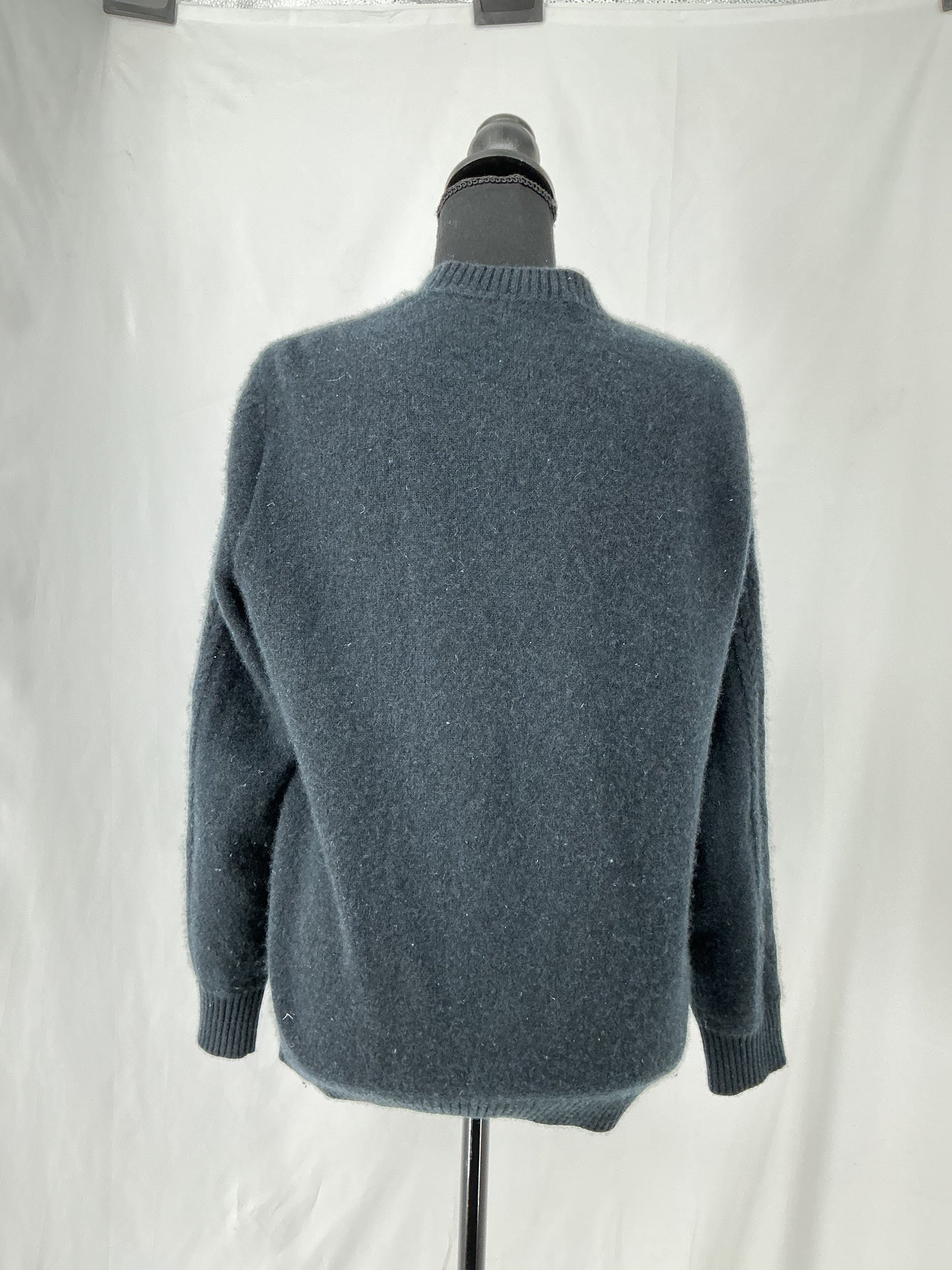 Grey Cable Knit Sweater Size No