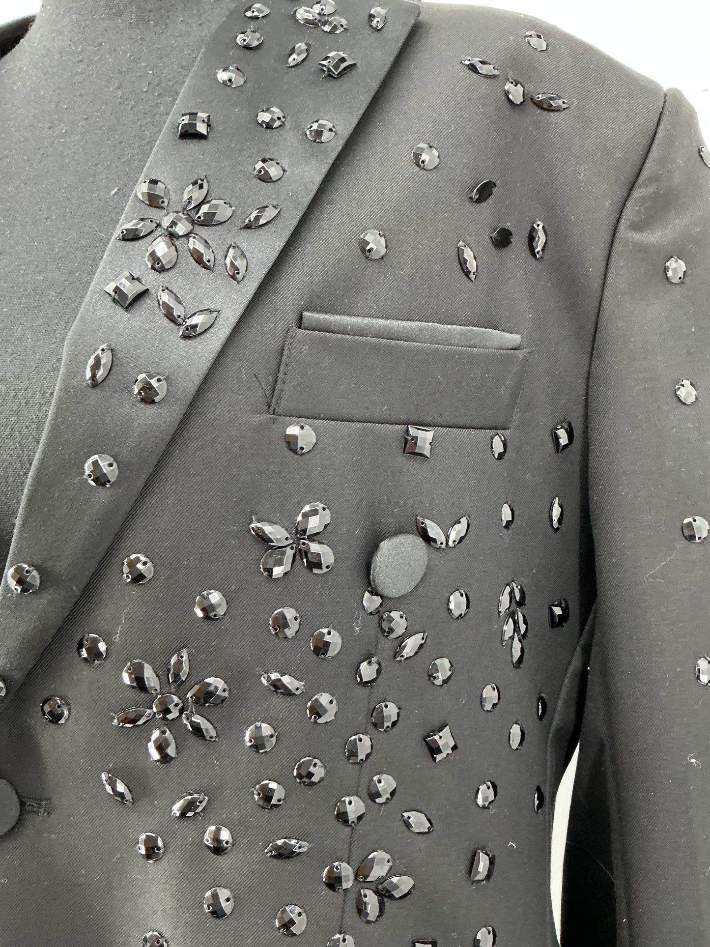 OLIBEXLEY Black Blazer With Decorative Studs Size No