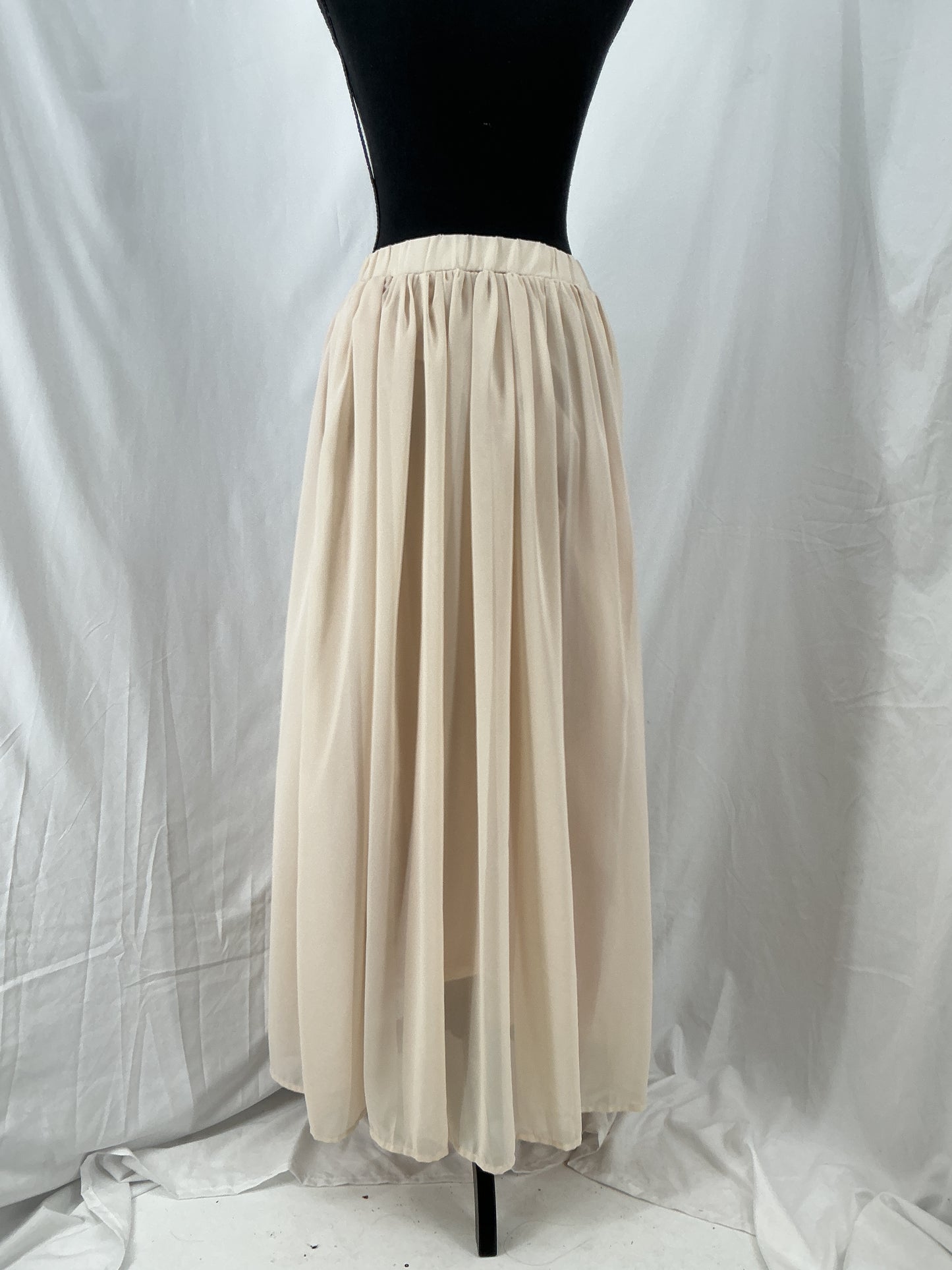 SHEIN Pleated Beige Skirt Size S