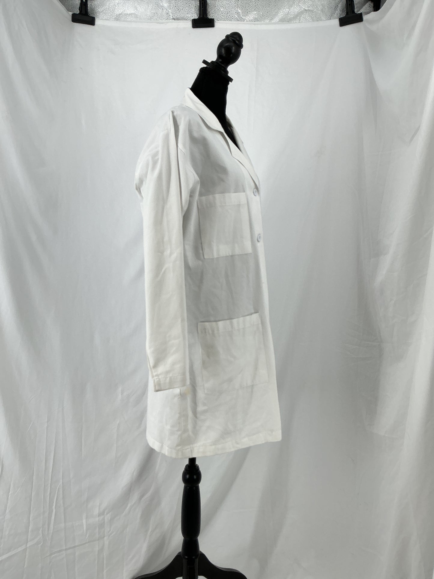 White Lab Coat Size L