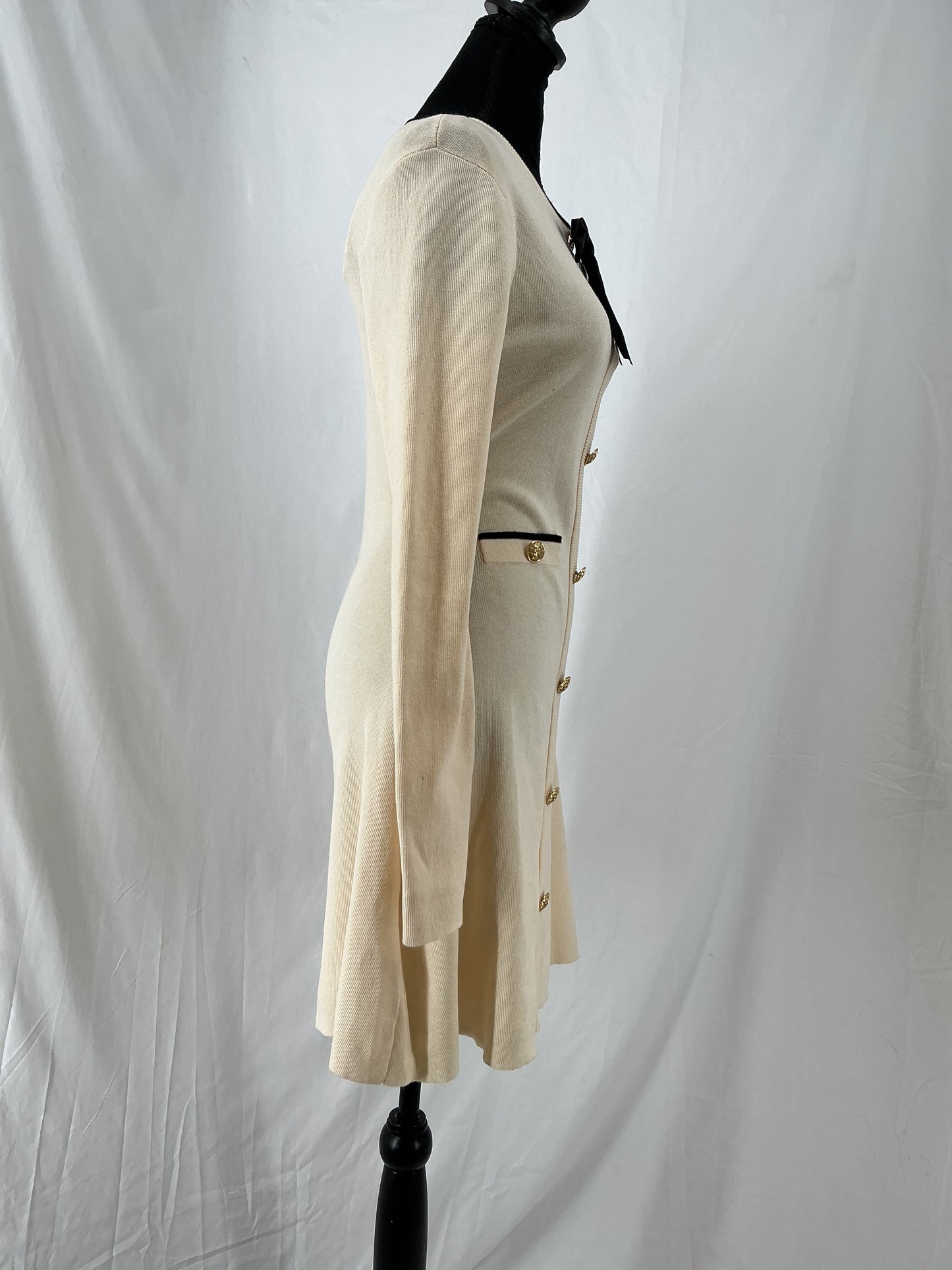 Ivory Button-Front Knit Dress with Contrast Bow Detail Size 4