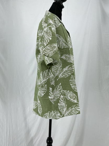 Botanical Print Resort Shirt with Cuban Collar Size L