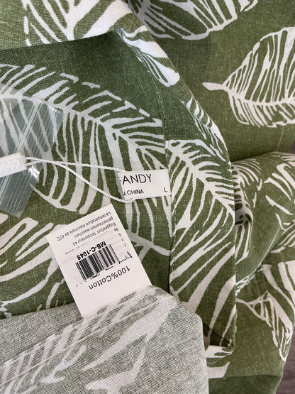 Botanical Print Resort Shirt with Cuban Collar Size L