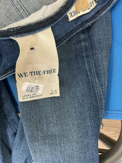 WE·THE·FREE Blue Jeans Size 25