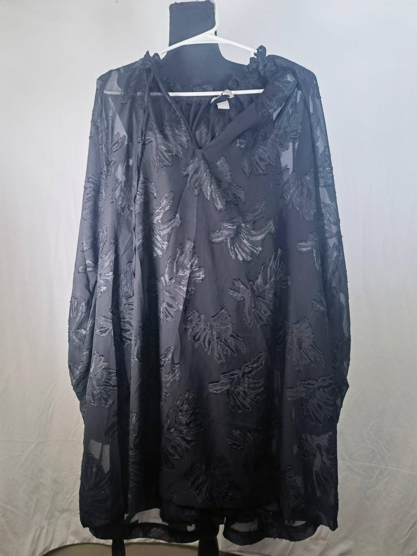 Jacquard-Weave Dress Size M