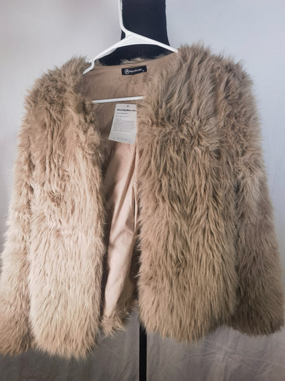 PRETTYGARDEN Women's 2025 Winter Coats Fleece Cropped Jacket Faux Fur Long Sleeve Pockets Shaggy Warm Outerwear Fall ClothesSize M