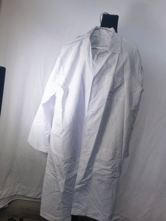 Long doctor gown, white patient gown in two colors didn't find size on picture