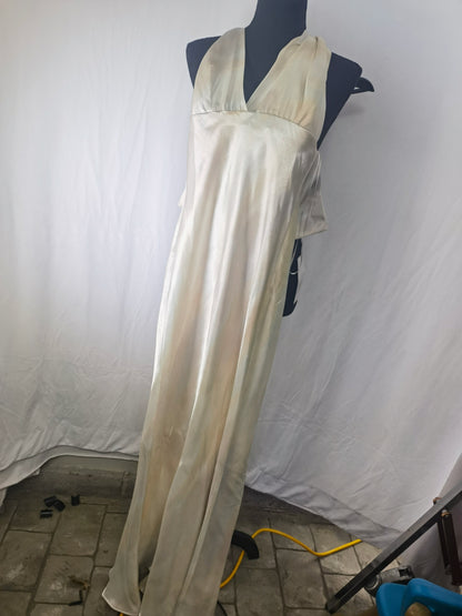 LONG SATIN EFFECT HALTER DRESS Size S