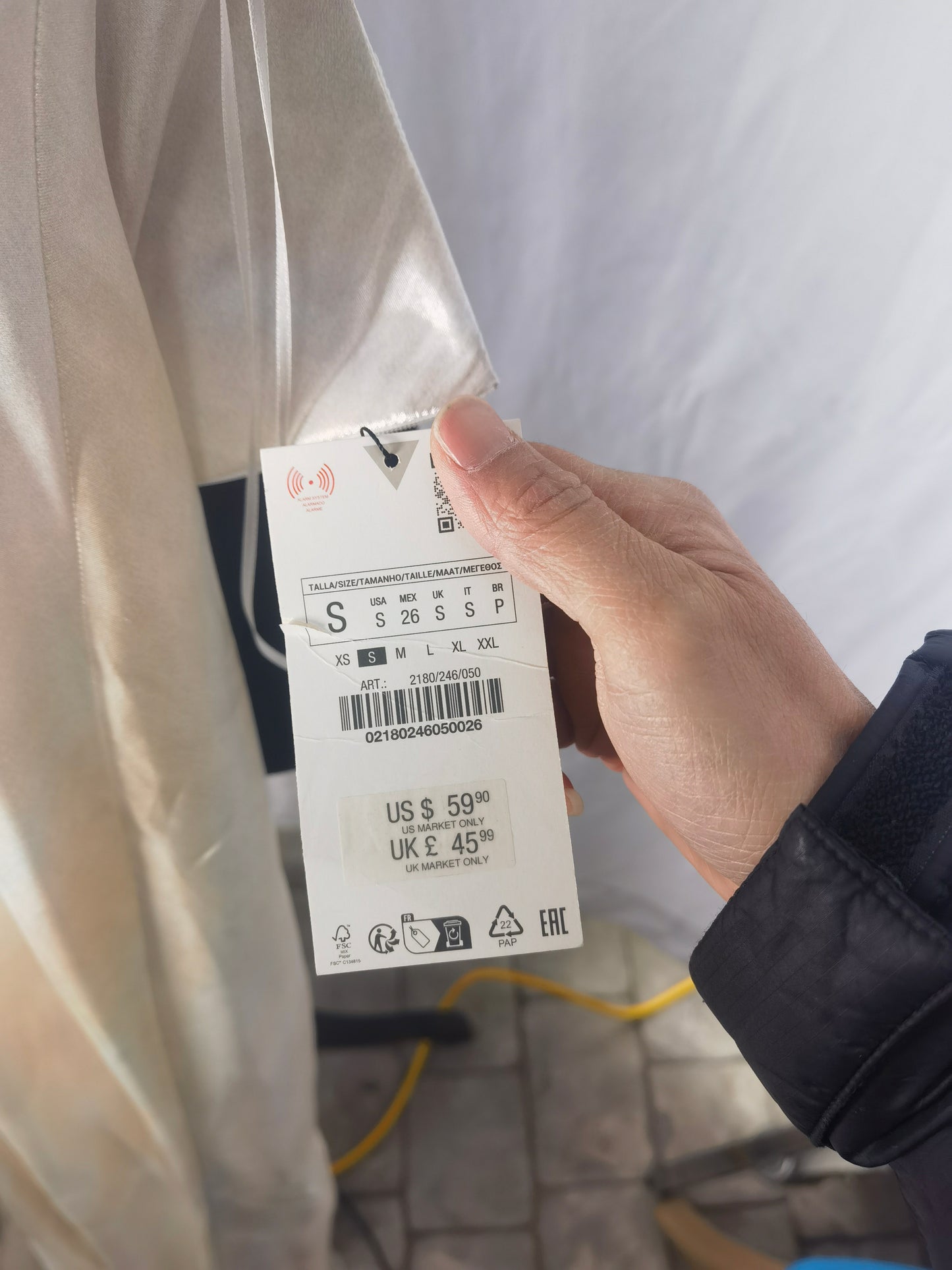 LONG SATIN EFFECT HALTER DRESS Size S