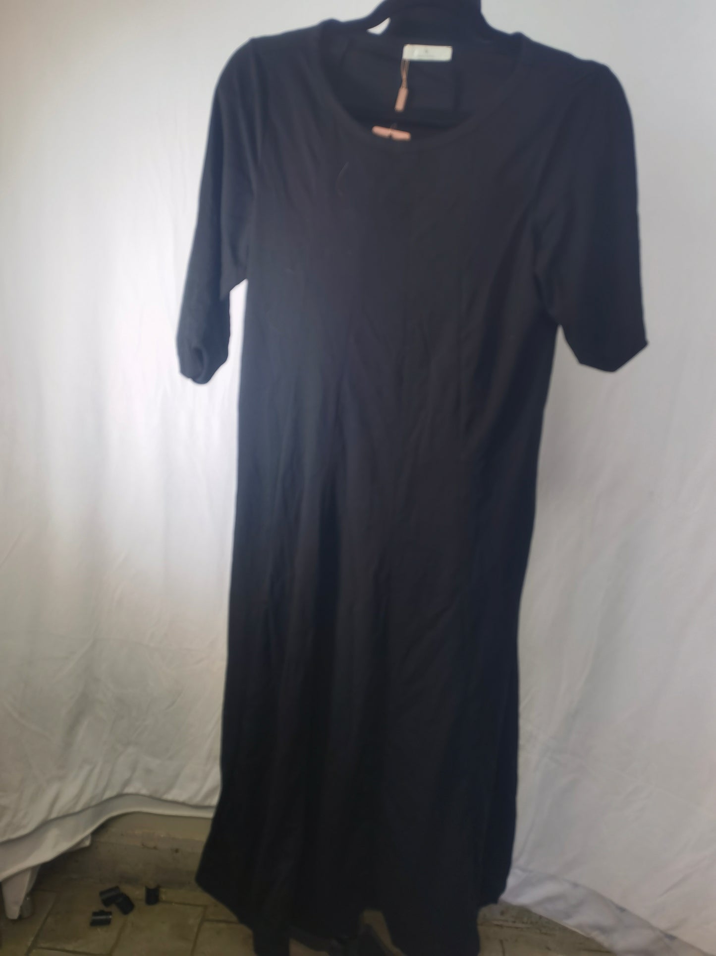 Brave Soul otto midi t-shirt dress with slit in black Size M