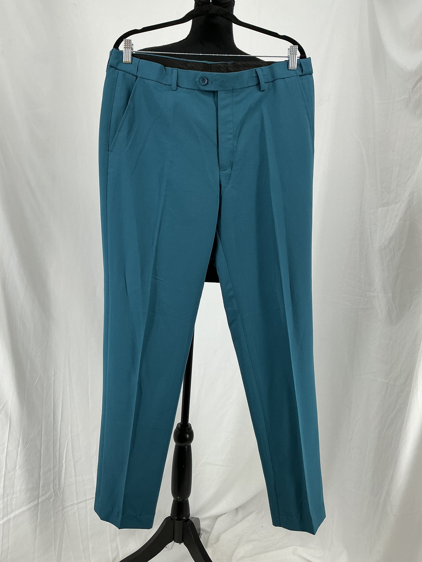 Men’s blue Thick Blazer And Pants size l
