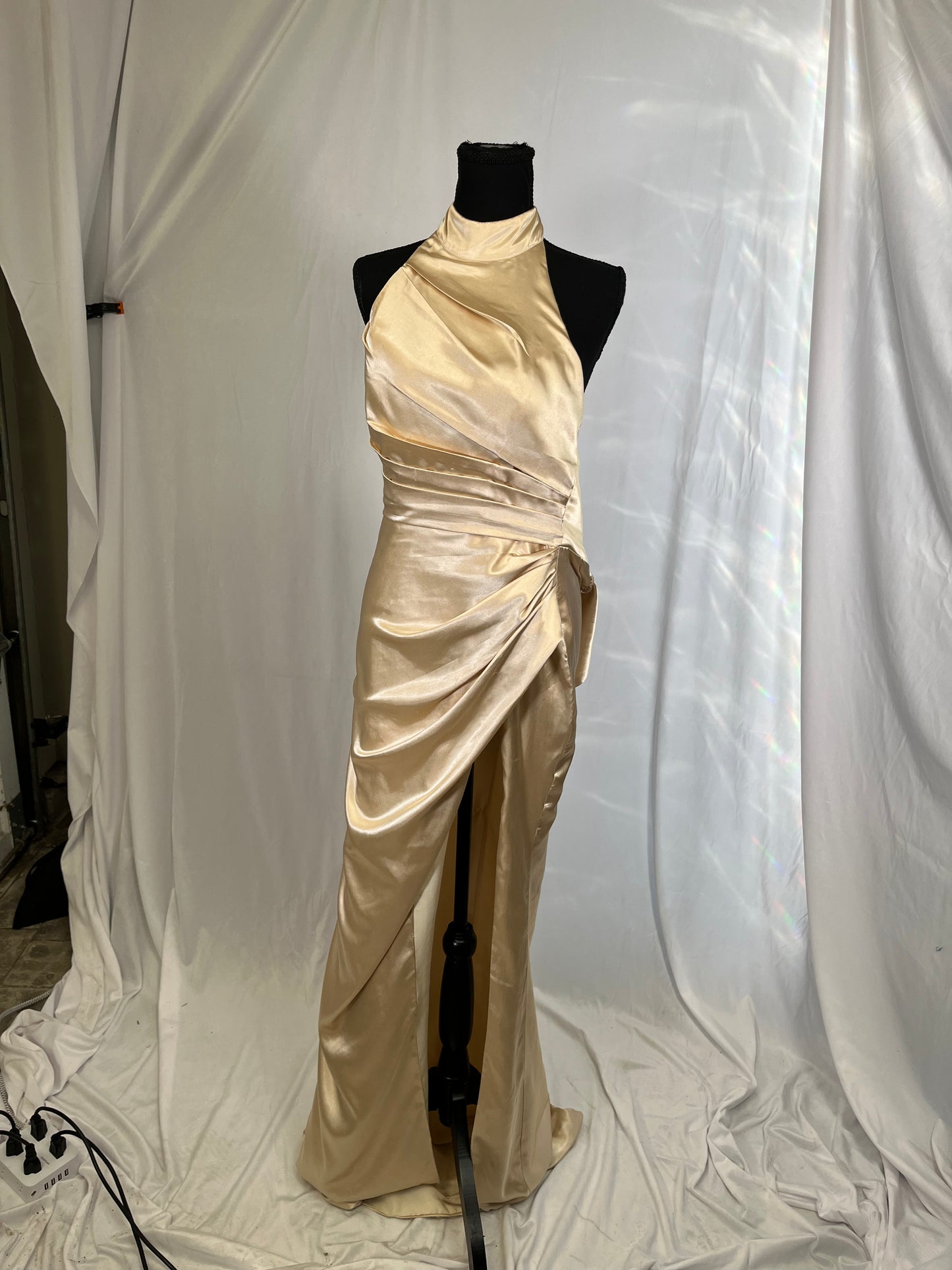 Mermaid Halter Bridesmaid Dresses Long Satin Prom Dress for Women with Slit Evening Party Sexy Backless Maxi Dress Size 2