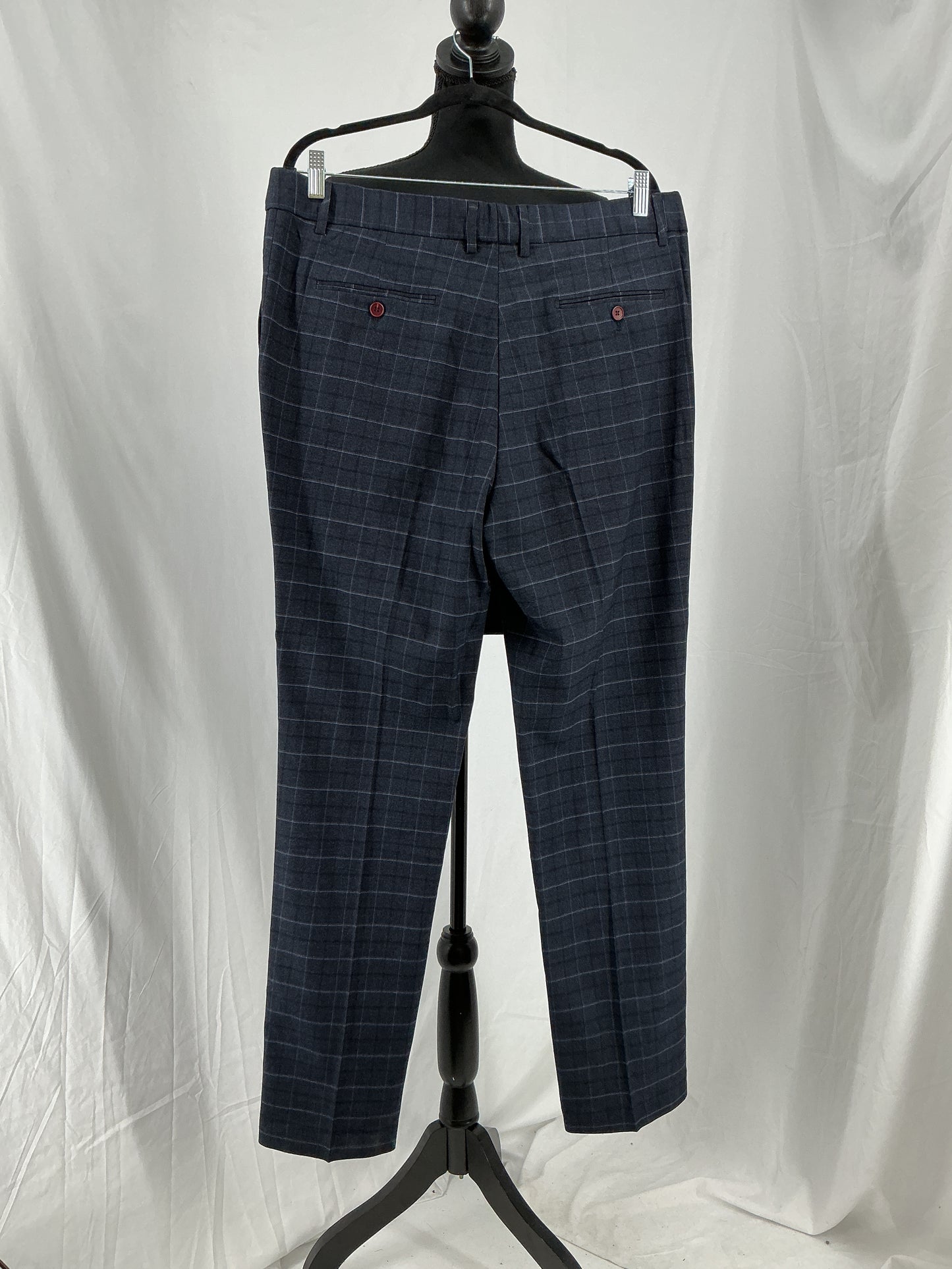Men’s Navy Checkered Two-Piece Suit – Size 42