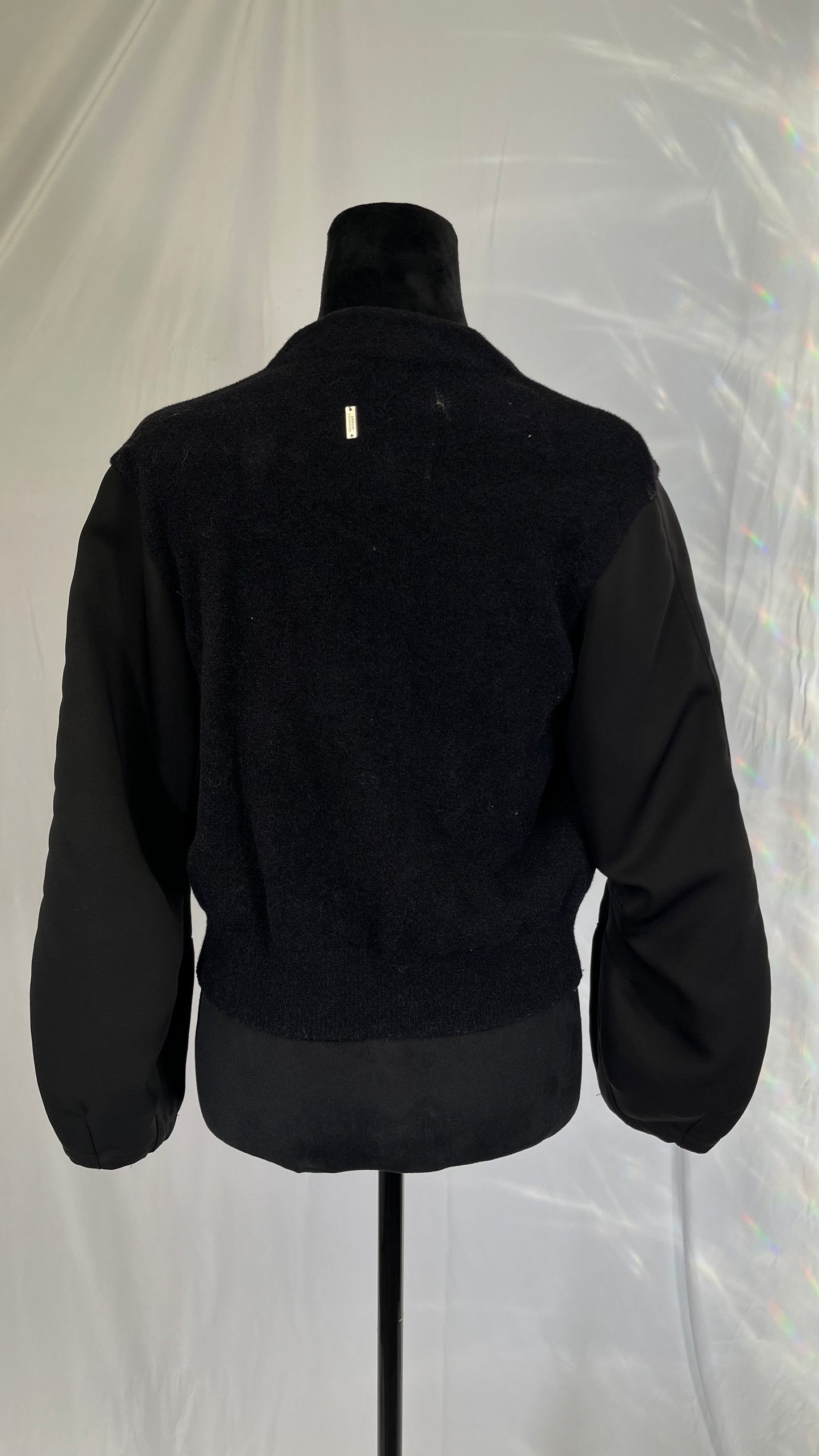 Amazon Essentials Women's Lightweight Crewneck Cardigan Sweater (Available in Plus Size) Size No