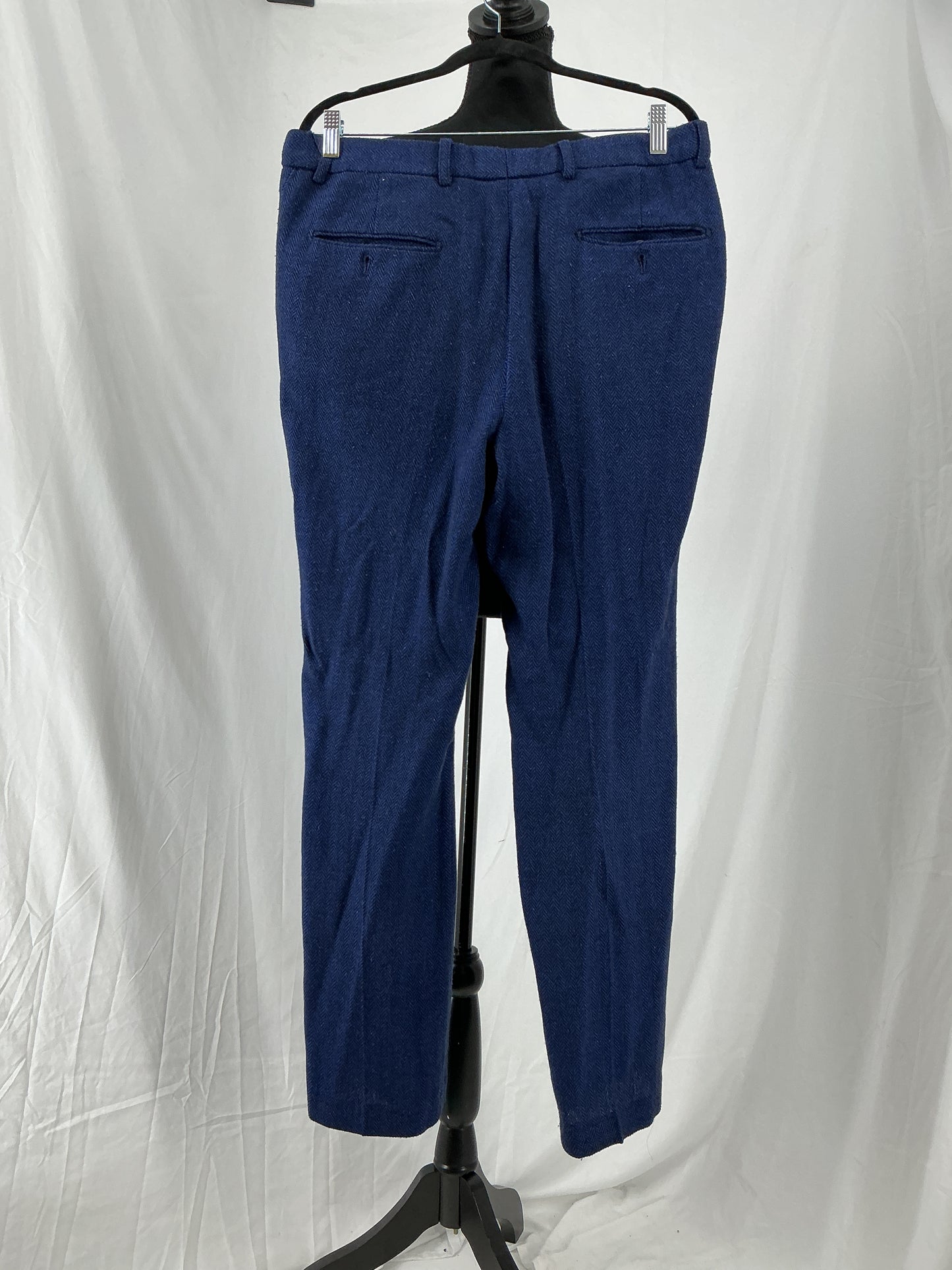 Men’s Navy Blue Blazer And Pants – Size M