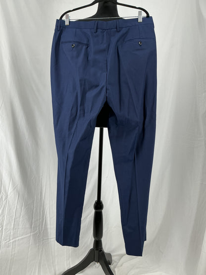 Men’s Navy Blue Blazer And Pants – Size XL
