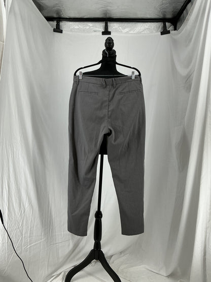 ZARA Men’s Gray Suit Set (Blazer & Pants) – US Size 44