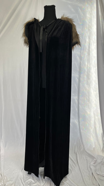 Fun Costumes Black Faux Fur Collar Viking Cape for Adults Standard Size No