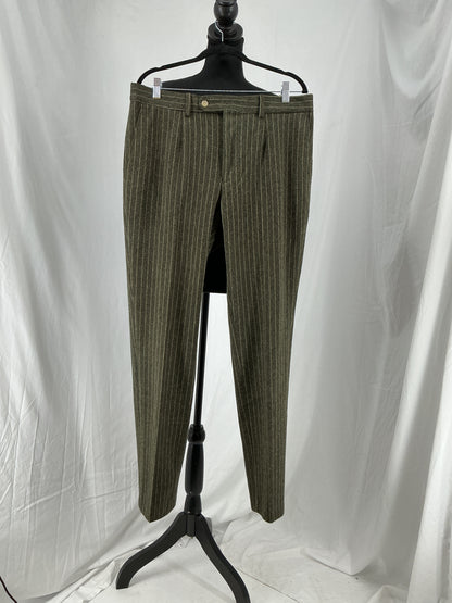 Men’s Black Pinstripe Single-Breasted Blazer And Pants – Size L