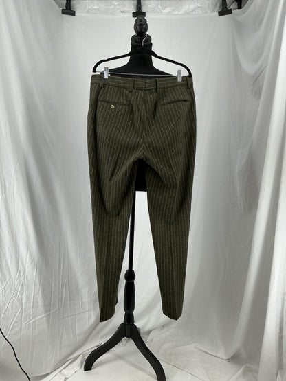 Men’s Black Pinstripe Single-Breasted Blazer And Pants – Size L
