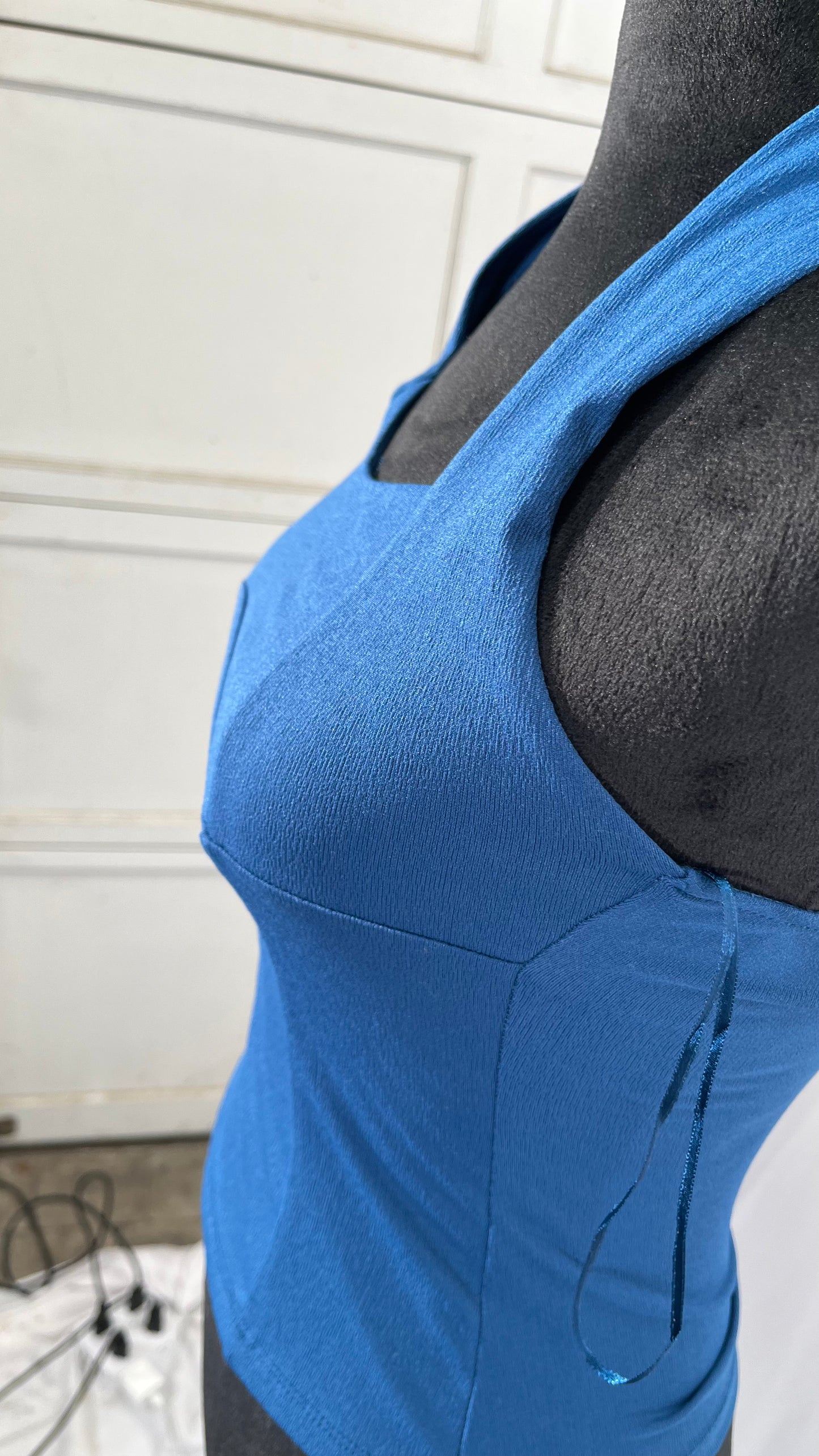 PUMIEY Women's Square Neck Tank Top Sleeveless Double Lined Basic Tops Sharp Collection size S