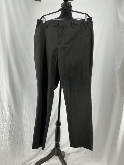 Men’s Black Blazer And Pants – Size XL